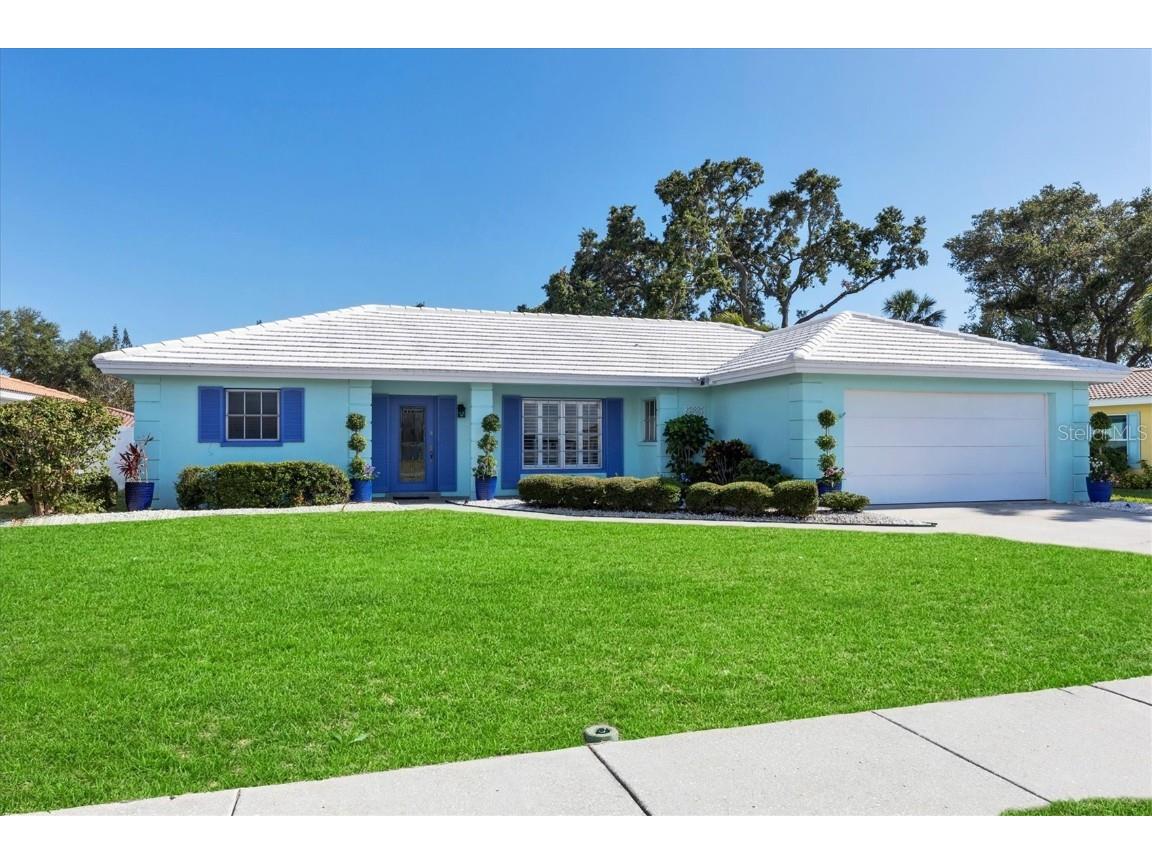 2404 Cardwell Way Sarasota FL 34231 A4572124 image1