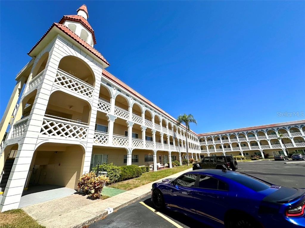 2404 Florentine Way #2 Clearwater FL 33763 TB8438559 image1