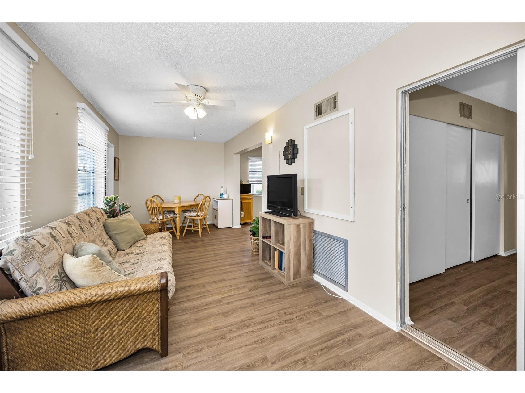 2404 Florentine Way #20 Clearwater FL 33763 TB8484398 image25