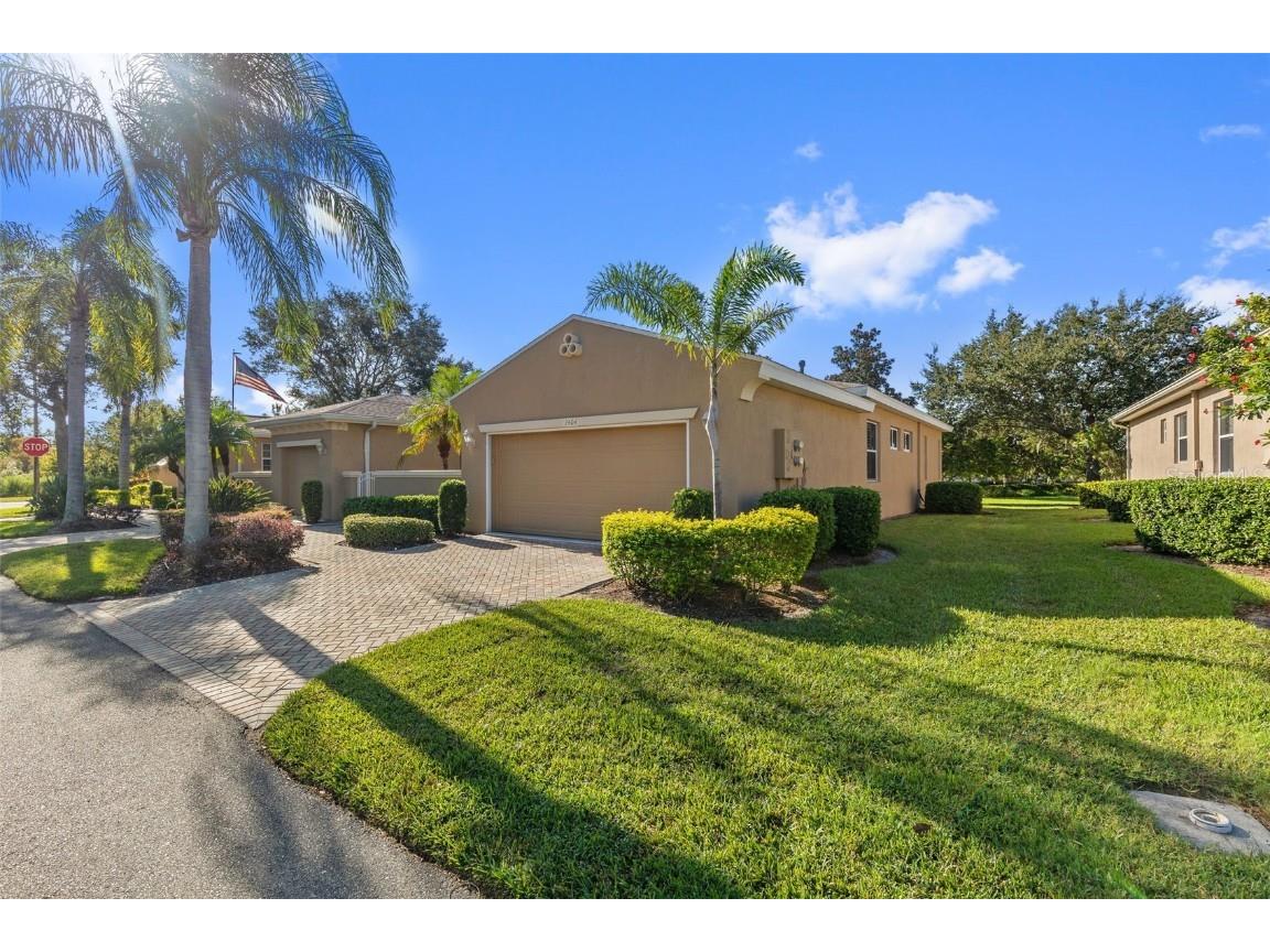 2404 Kensington Greens Drive Sun City Center FL 33573 TB8427609 image2