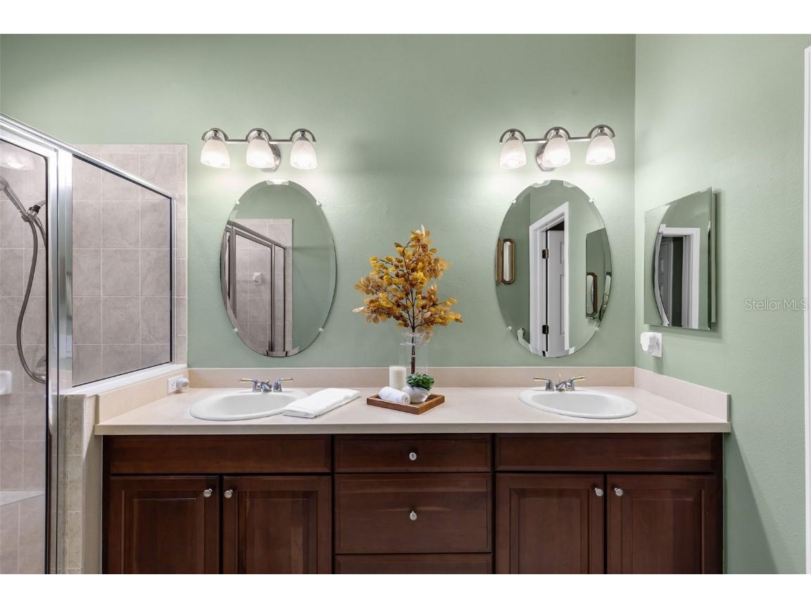 2404 Kensington Greens Drive Sun City Center FL 33573 TB8427609 image28