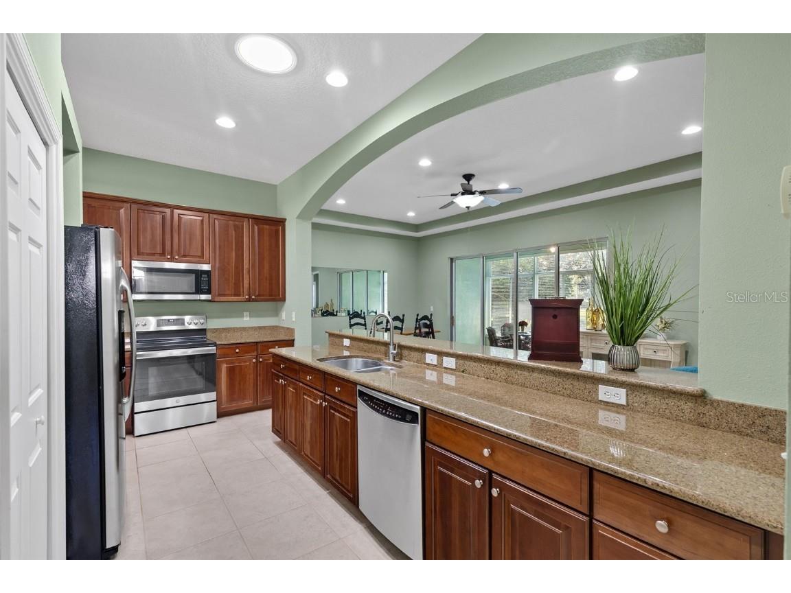 2404 Kensington Greens Drive Sun City Center FL 33573 TB8427609 image38