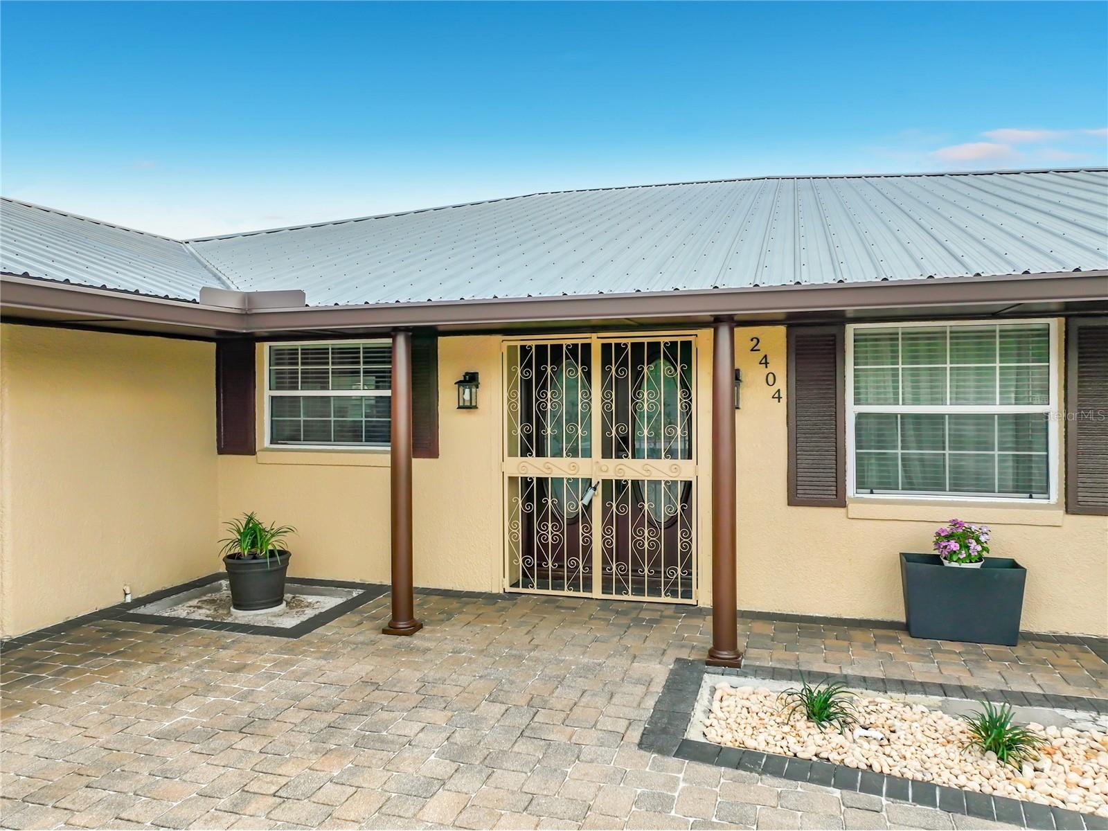 2404 Lauderdale Court Orlando FL 32805 - Clear Lake O6402242 image3