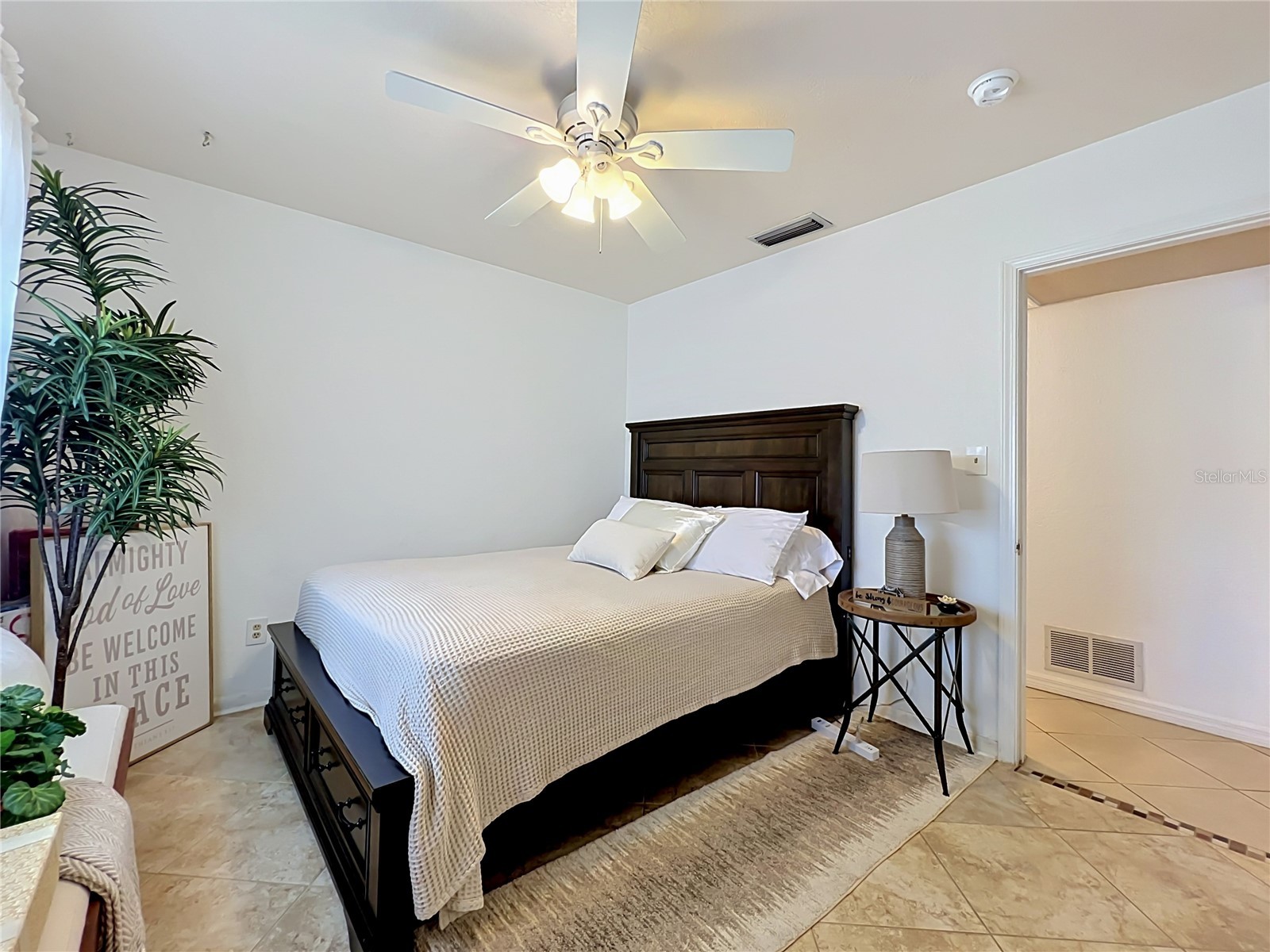 2404 Lauderdale Court Orlando FL 32805 - Clear Lake O6402242 image8