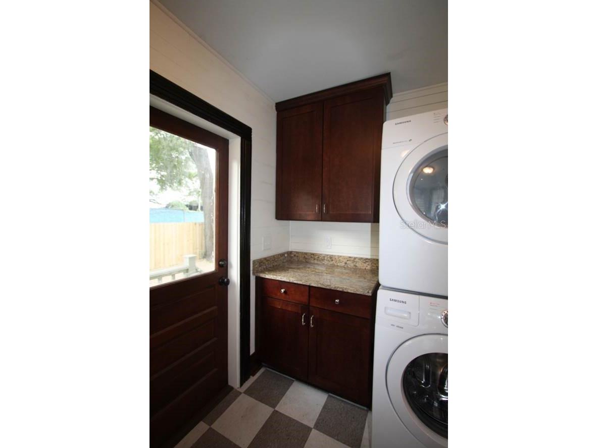 2404 N Morgan Street Tampa FL 33602 TB8520665 image13