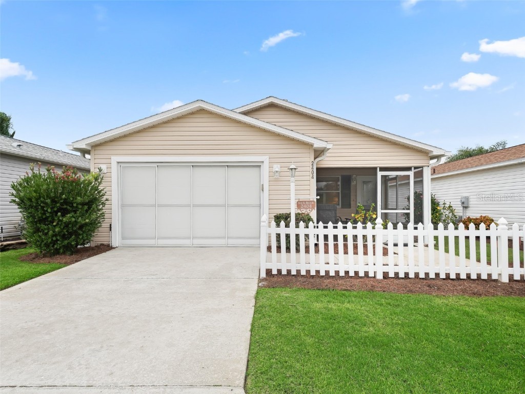 2404 Travis Place The Villages FL 32162 G5089971 image1