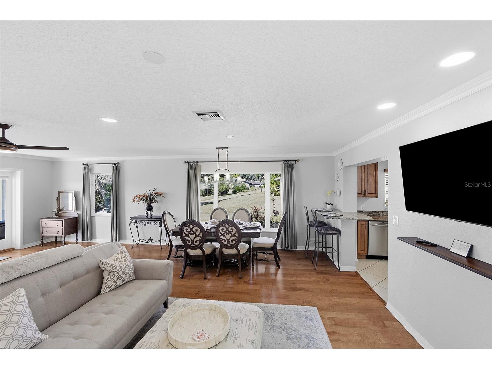 2404 Waycross Avenue Eustis FL 32726 - East Crooked Lake G5106508 image13