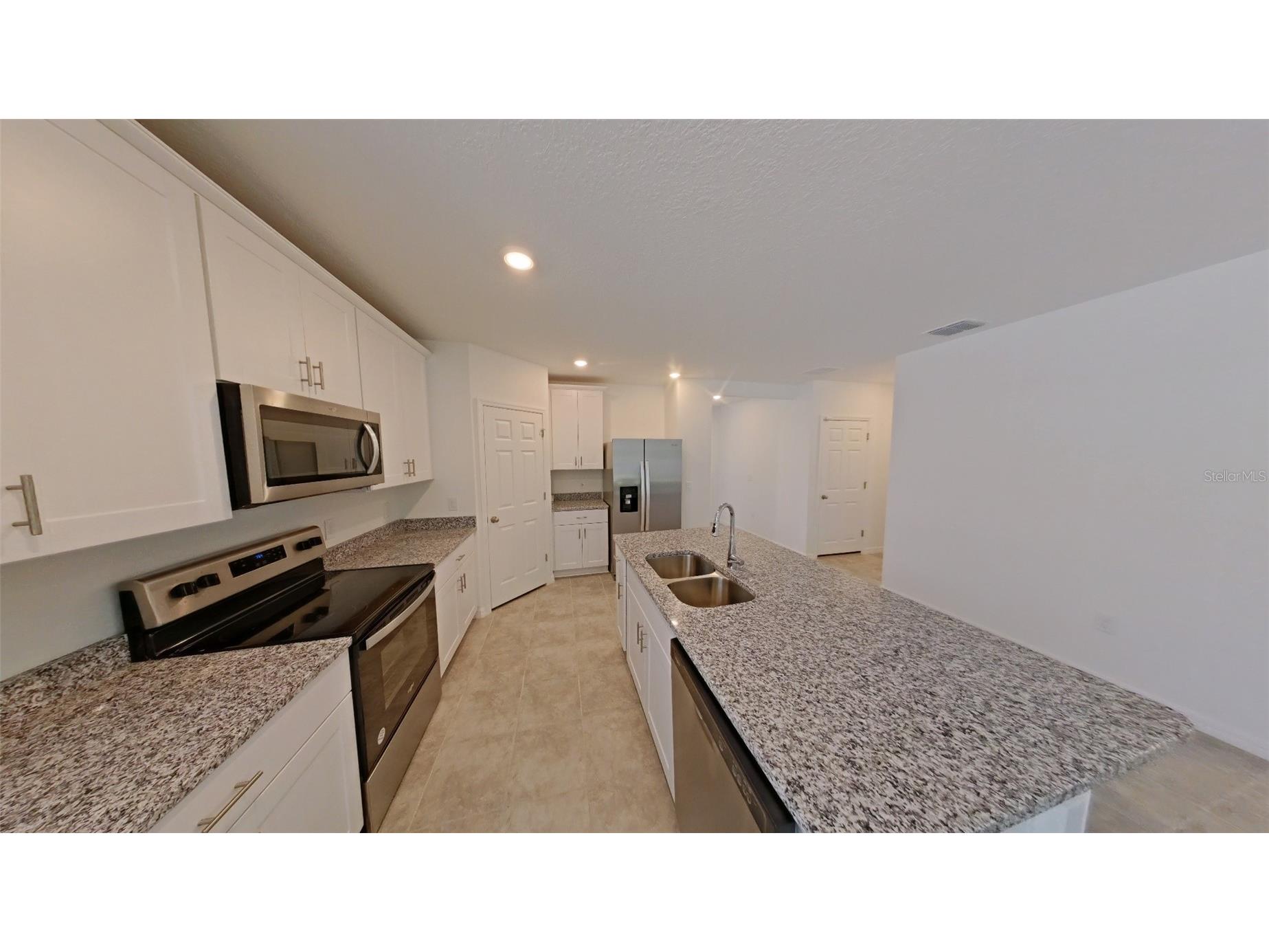 2404 White Tail Street Davenport FL 33837 O6423947 image5