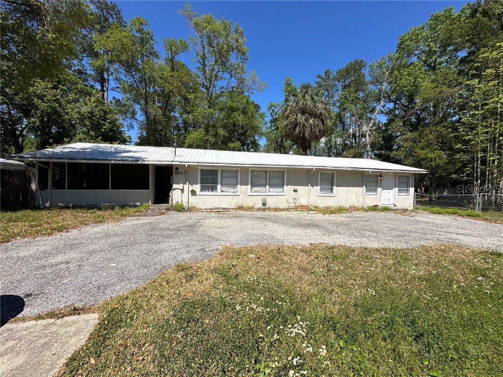 24047 Ermine Road Astor FL 32102 R4909099 image1