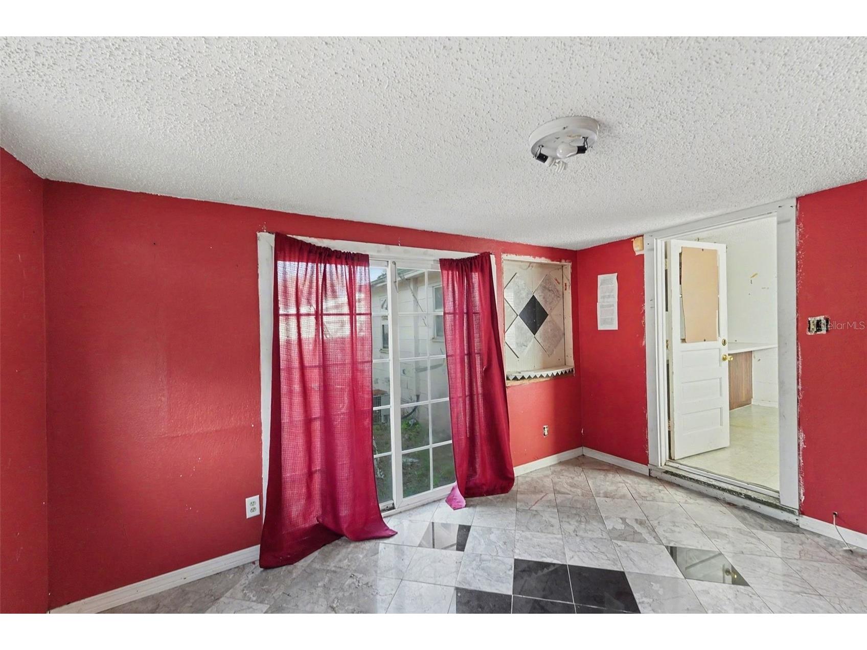 2405 44th Street S Saint Petersburg FL 33711 TB8467991 image21