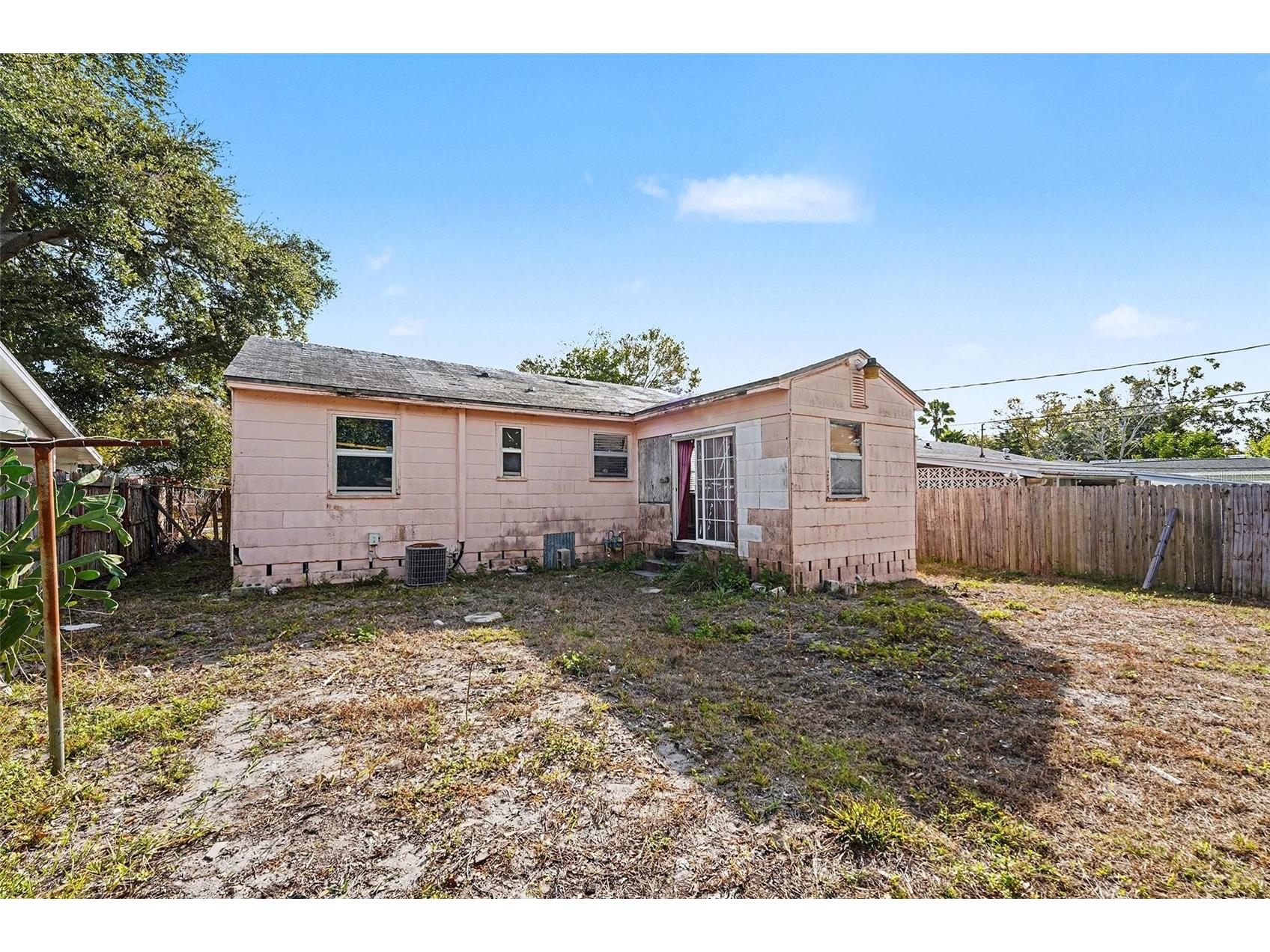 2405 44th Street S Saint Petersburg FL 33711 TB8467991 image32