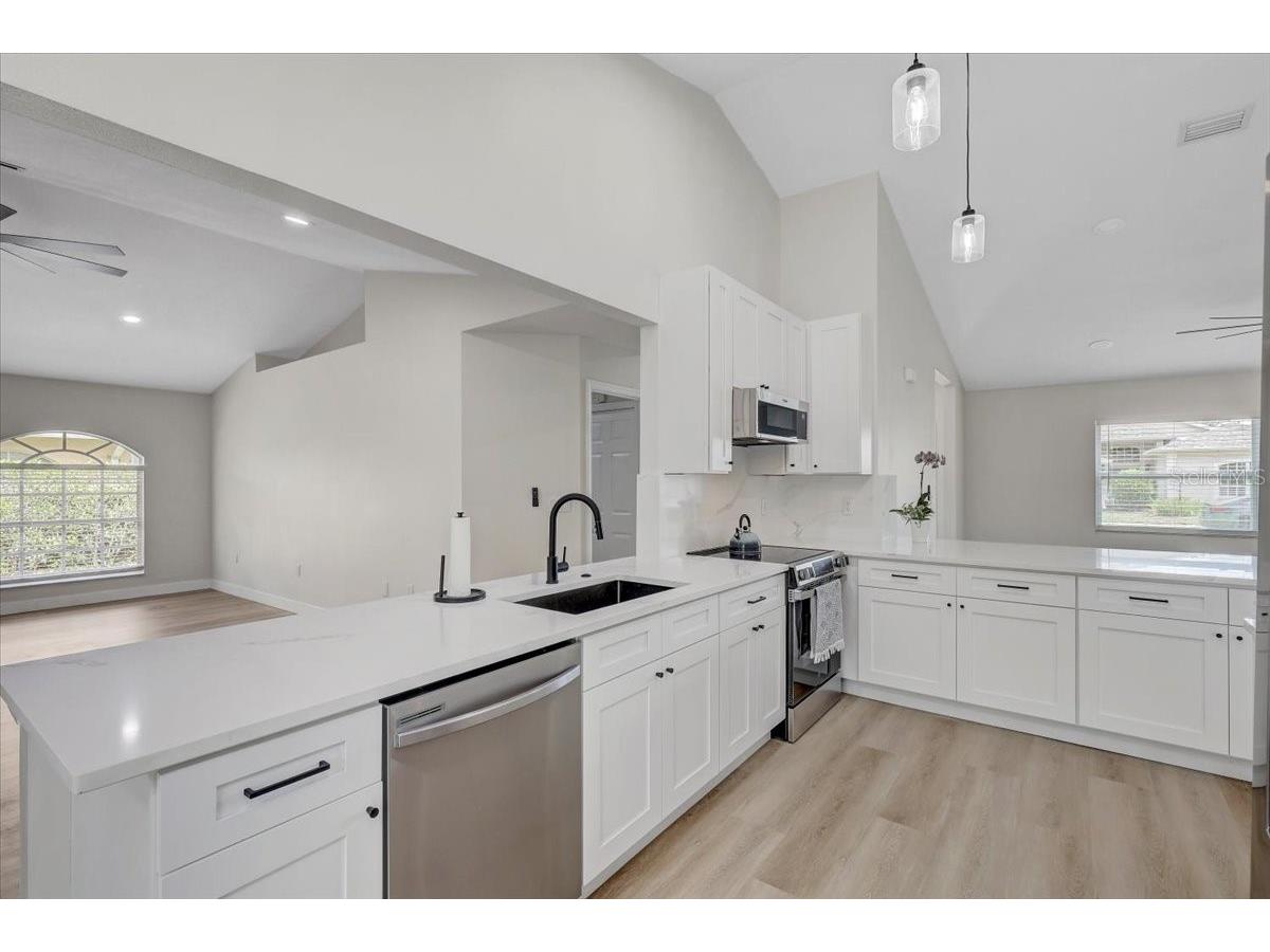 2405 Appaloosa Circle Sarasota FL 34240 TB8514118 image16