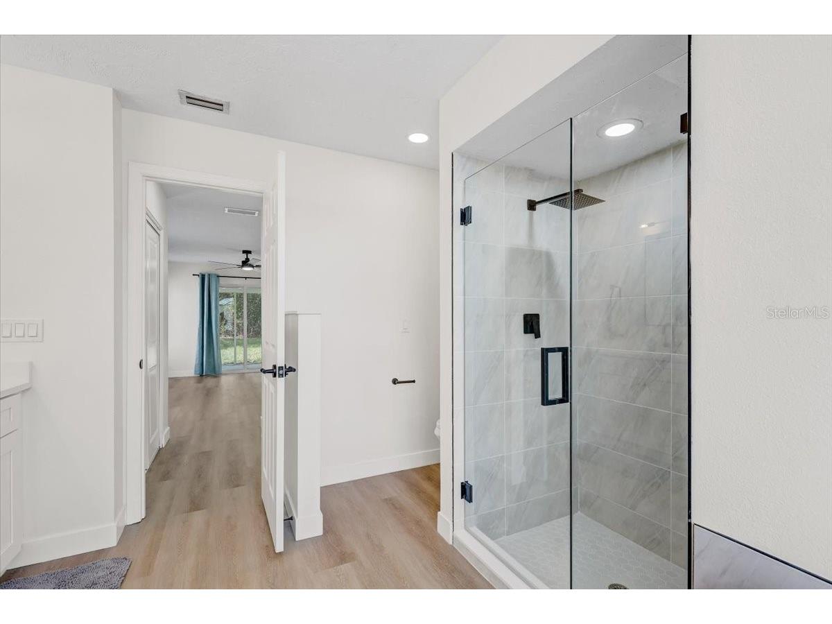 2405 Appaloosa Circle Sarasota FL 34240 TB8514118 image35