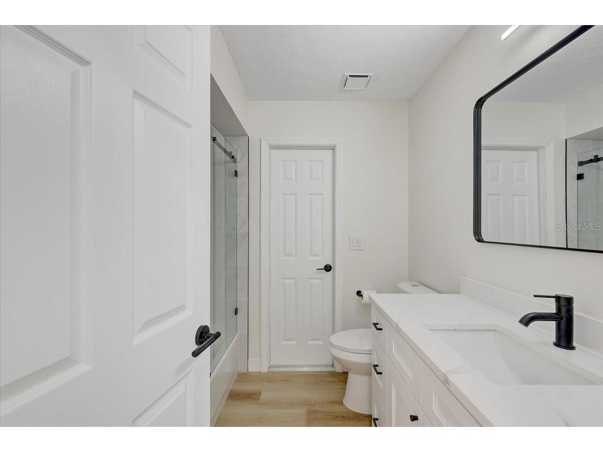 2405 Appaloosa Circle Sarasota FL 34240 TB8514118 image40