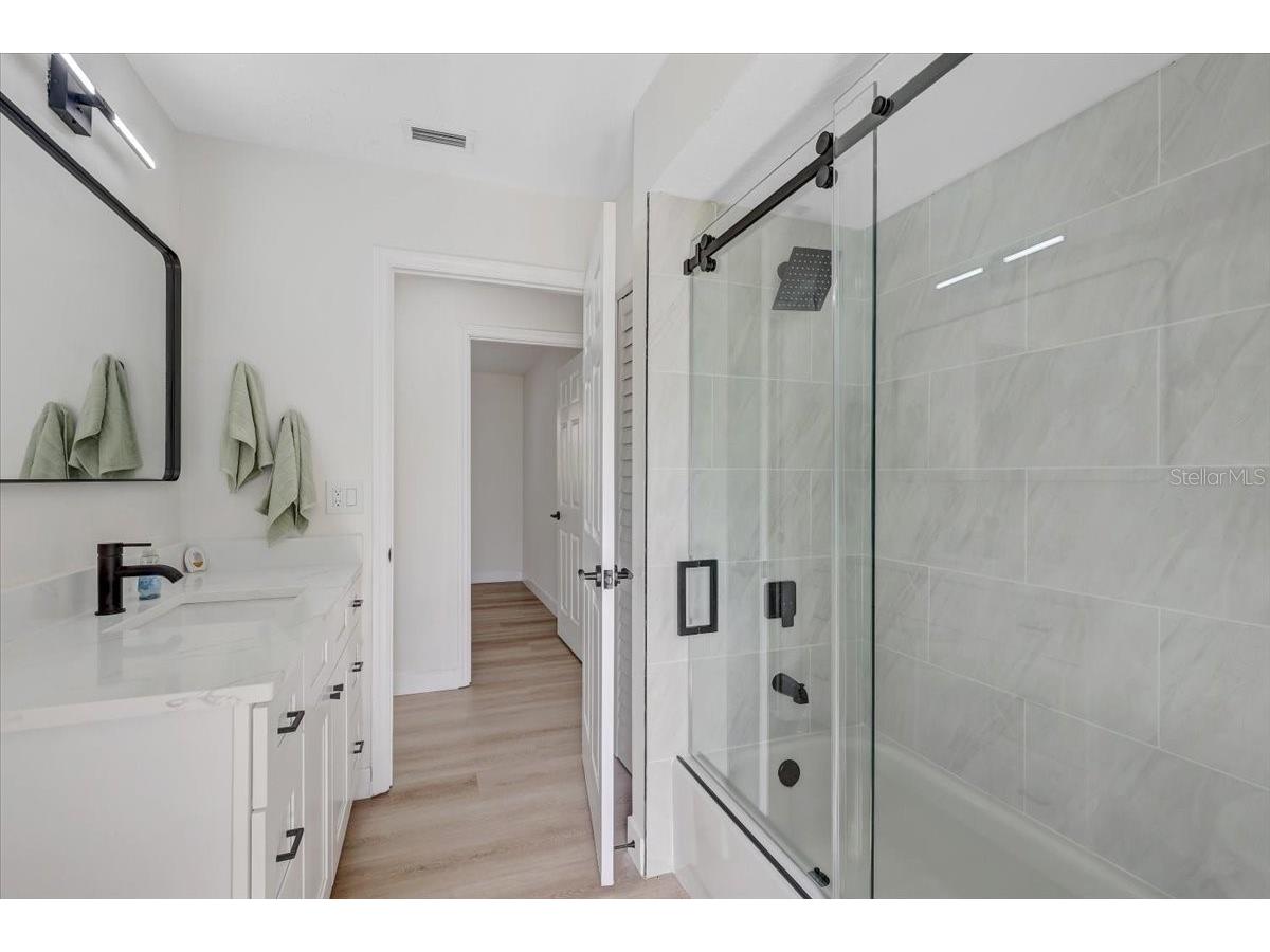 2405 Appaloosa Circle Sarasota FL 34240 TB8514118 image41