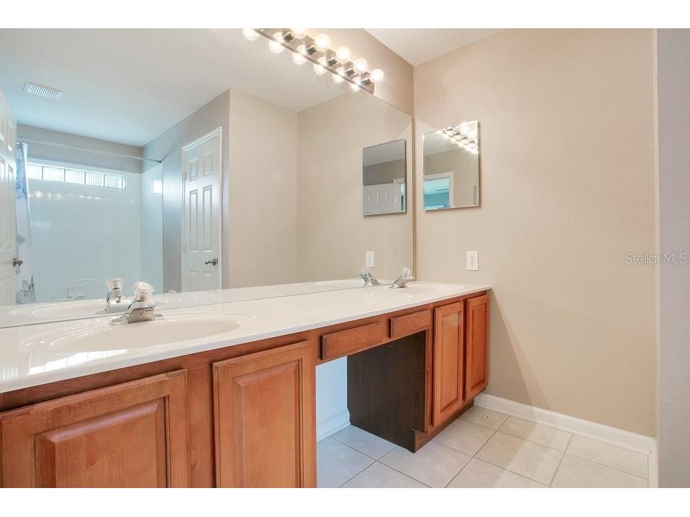 2405 Blossomwood Drive Oviedo FL 32765 O6410387 image25