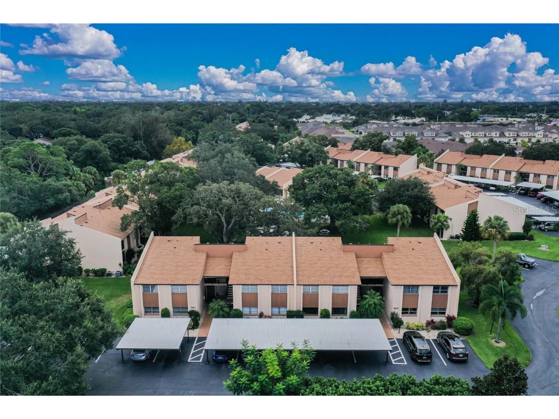 2405 Clubhouse Circle #103 Sarasota FL 34232 N6118062 image1
