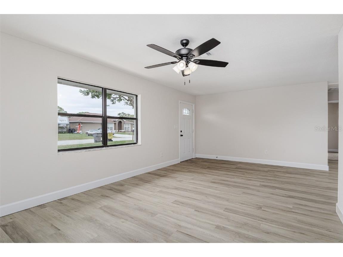 2405 Delrose Drive E Lakeland FL 33805 L4956981 image3