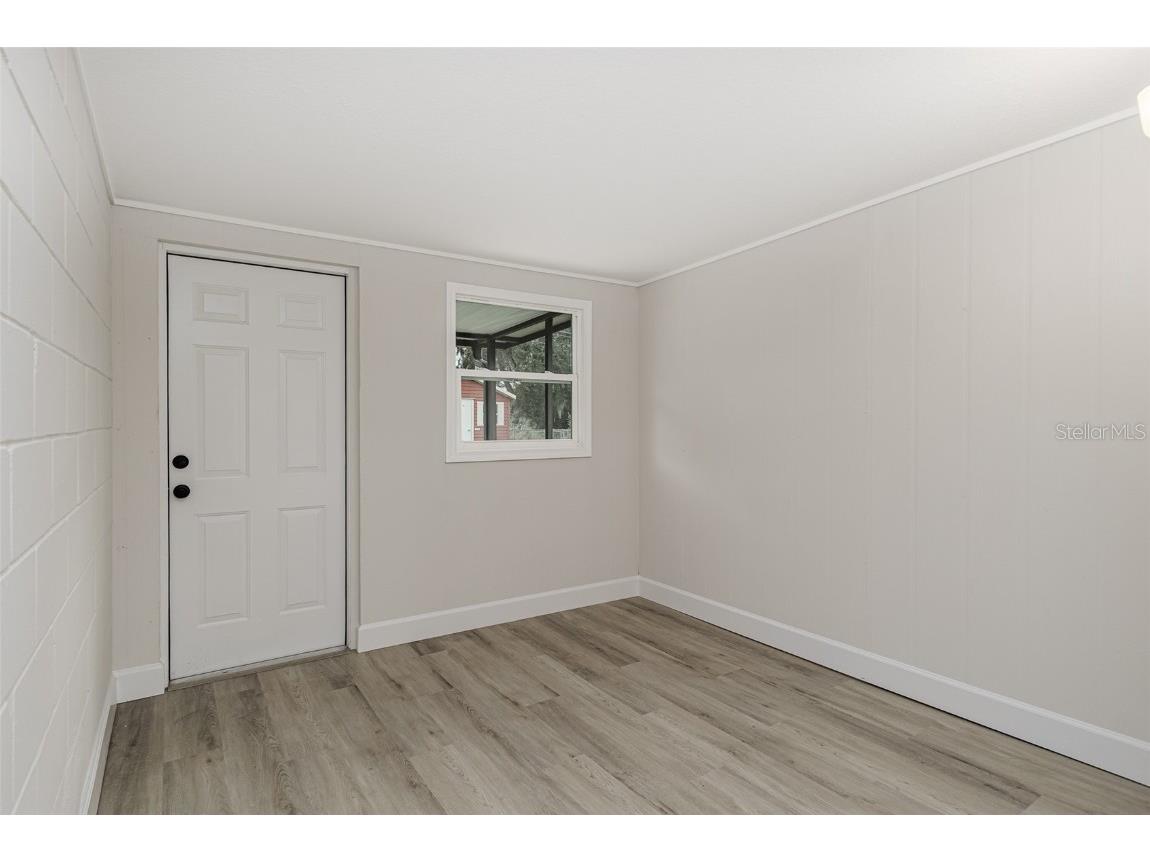 2405 Delrose Drive E Lakeland FL 33805 L4956981 image8