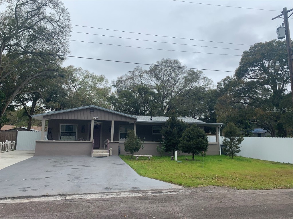 2405 S 67th Street Tampa FL 33619 T3354187 image1