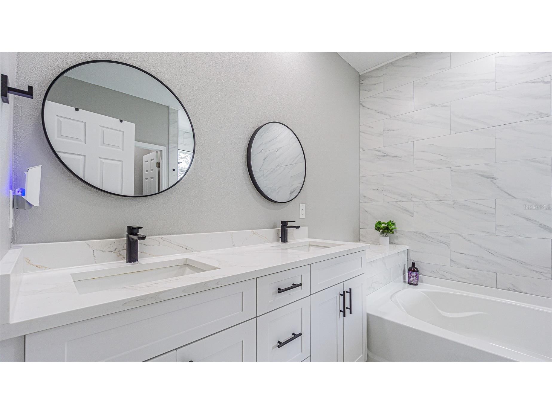 2405 S 69th Street Tampa FL 33619 TB8467127 image15