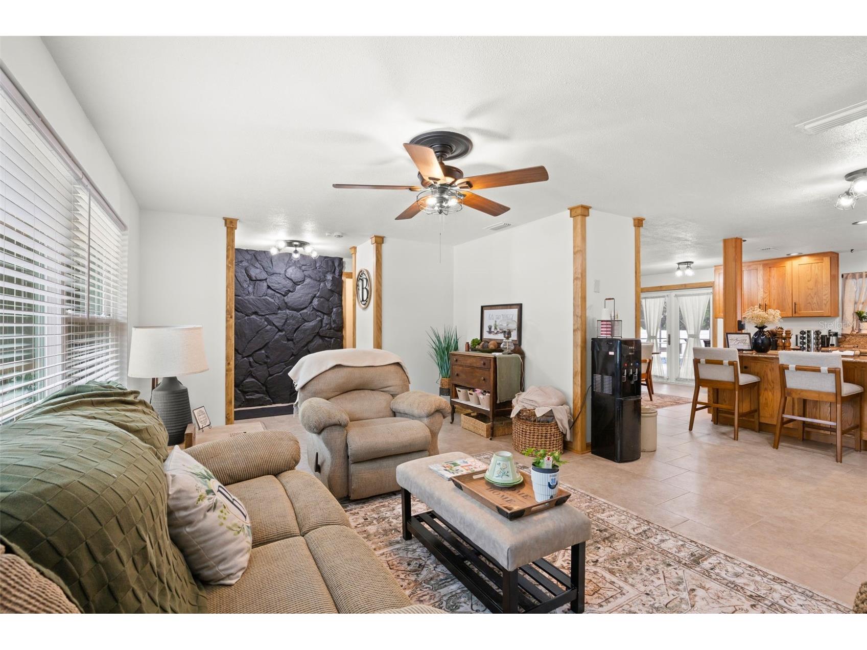 2405 Summerlin Drive Clearwater FL 33764 TB8528392 image10