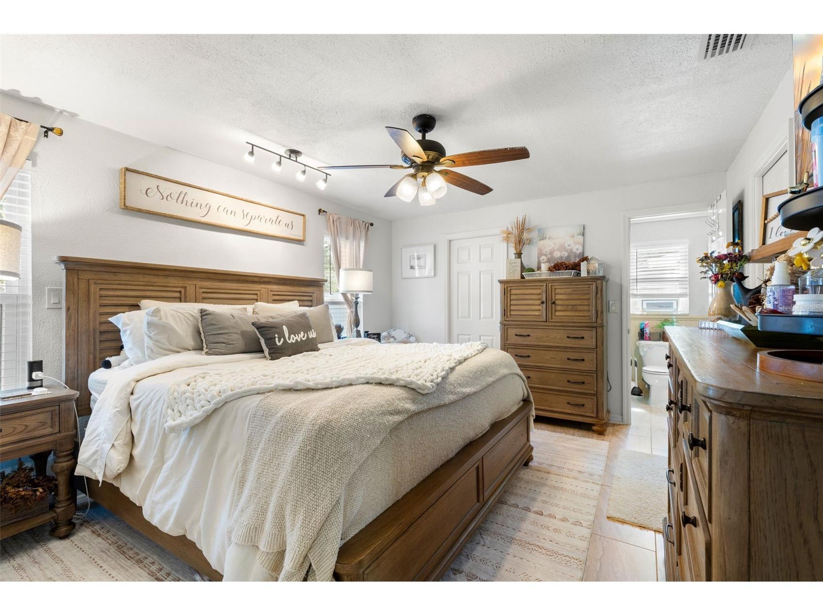 2405 Summerlin Drive Clearwater FL 33764 TB8528392 image26