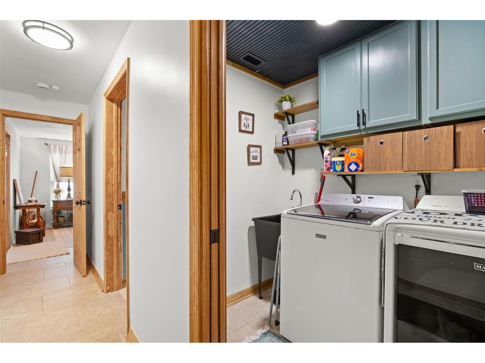 2405 Summerlin Drive Clearwater FL 33764 TB8528392 image36