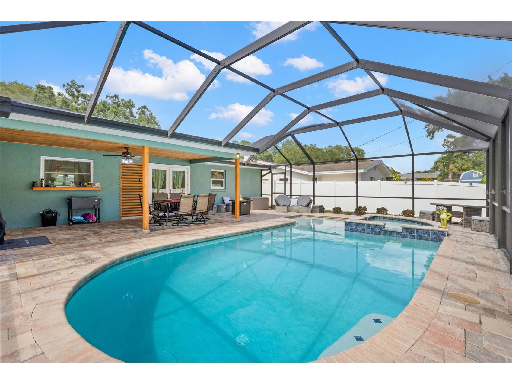 2405 Summerlin Drive Clearwater FL 33764 TB8528392 image38