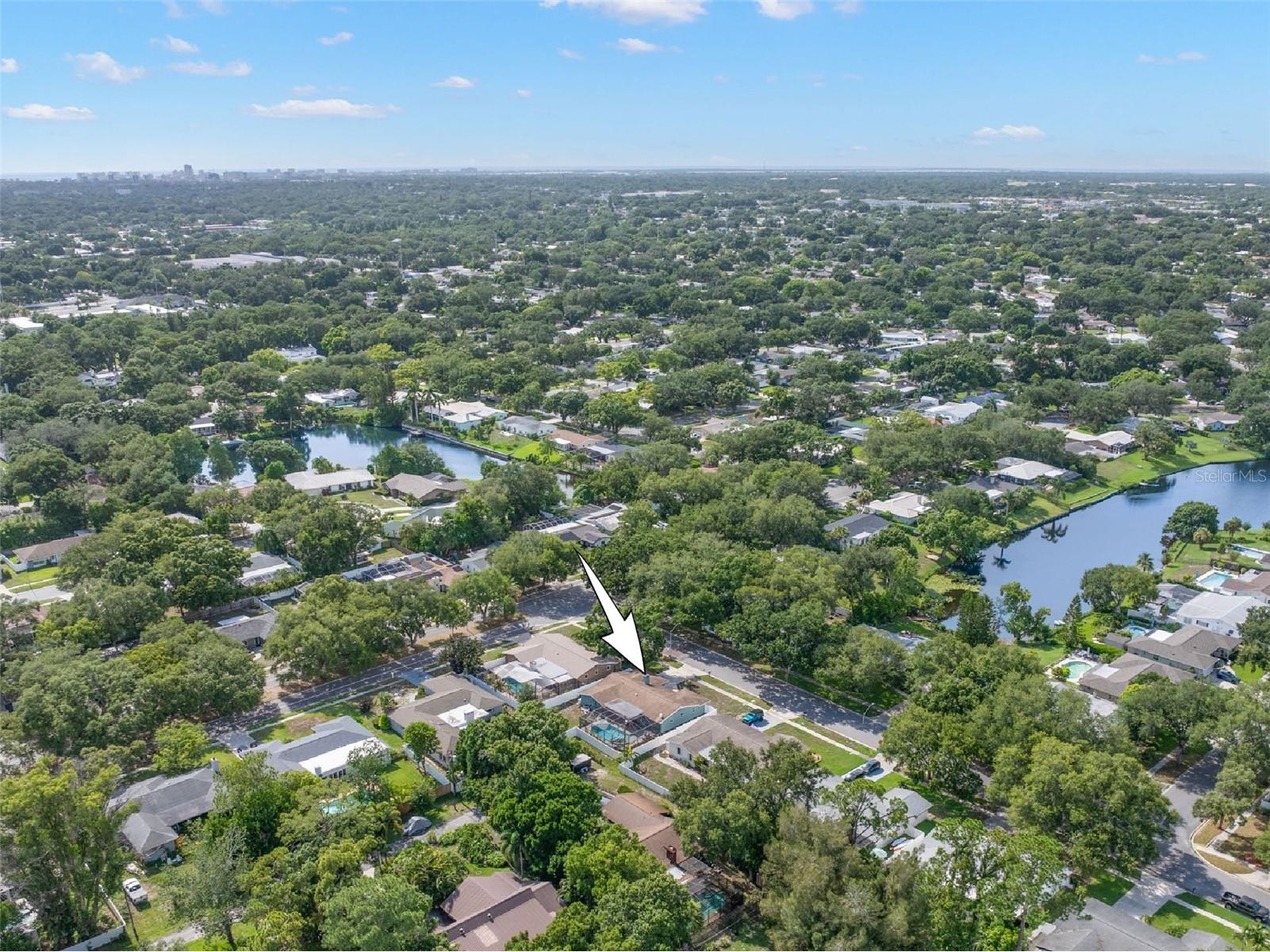 2405 Summerlin Drive Clearwater FL 33764 TB8528392 image4