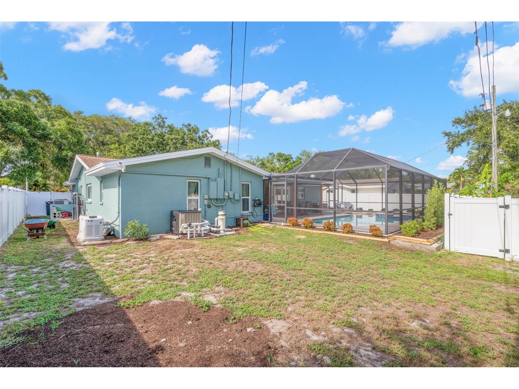 2405 Summerlin Drive Clearwater FL 33764 TB8528392 image44