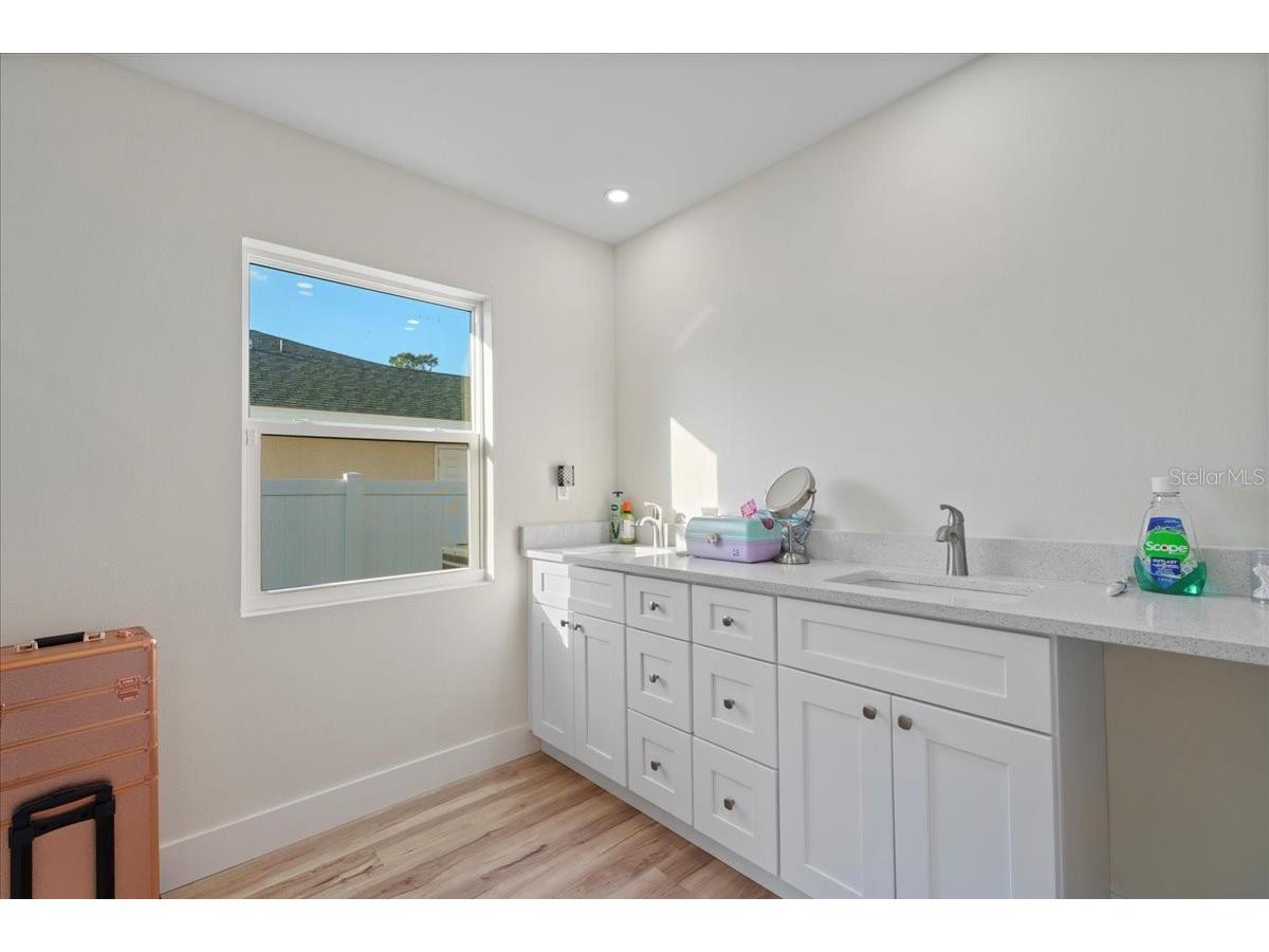 2405 Vancouver Lane North Port FL 34286 C7526169 image18