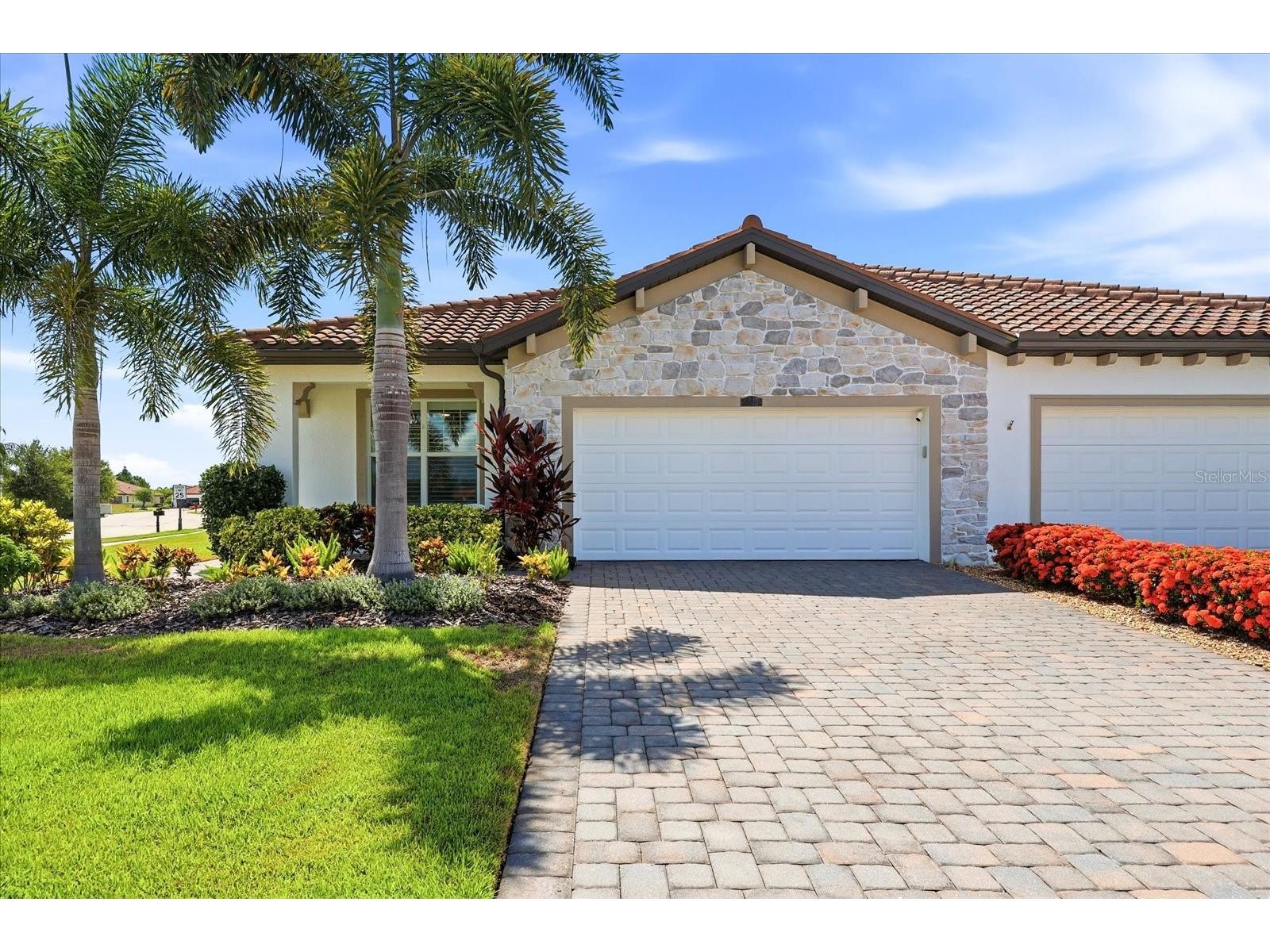 2405 Wildflower Run Lakewood Ranch FL 34211 A4698773 image2