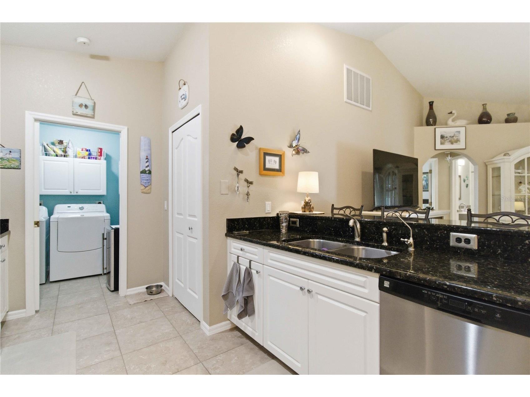 2405 Yalta Terrace North Port FL 34286 A4686942 image13