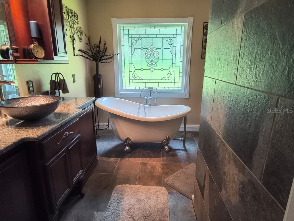 24050 Winding Creek Drive Brooksville FL 34601 O6337745 image43