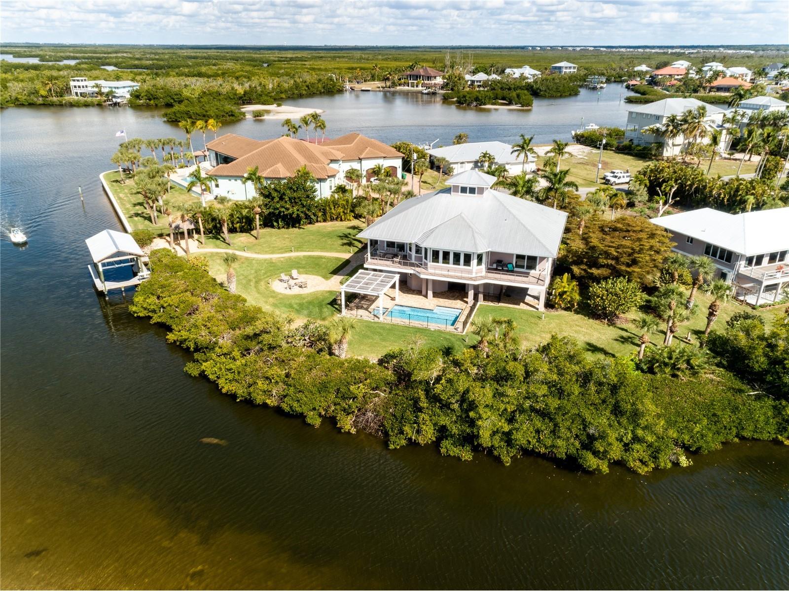 24057 Treasure Island Boulevard Punta Gorda FL 33955 - CHARLOTTE HARBOR OM718462 image2