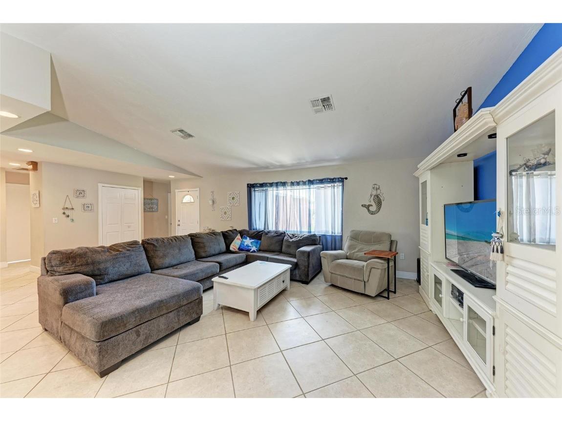 2406 15th Street W Palmetto FL 34221 A4656188 image9