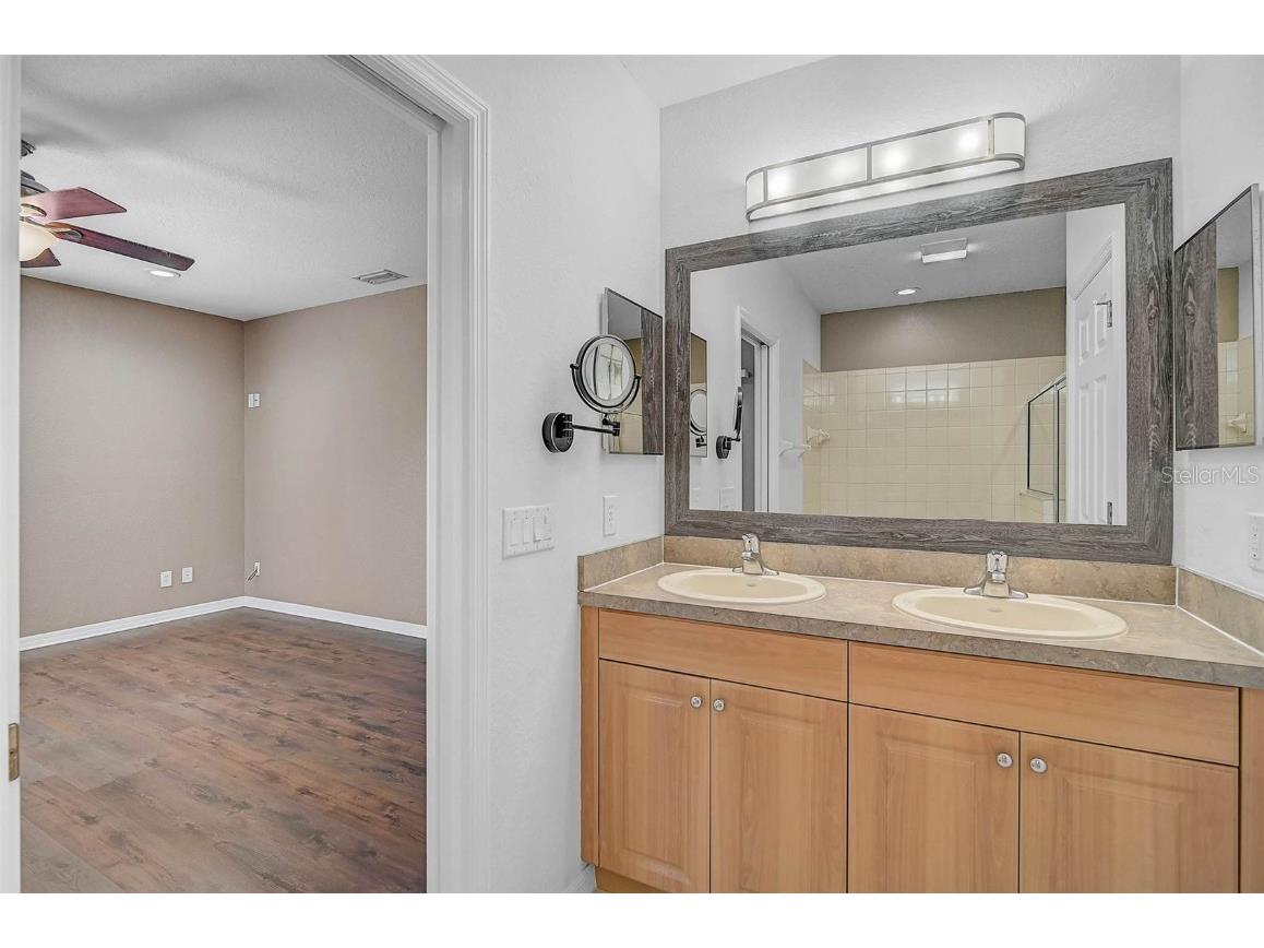 2406 29th Avenue E Palmetto FL 34221 A4670390 image22