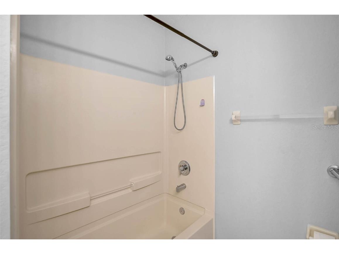 2406 29th Avenue E Palmetto FL 34221 A4670390 image26