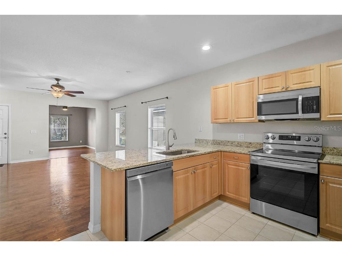 2406 29th Avenue E Palmetto FL 34221 A4670390 image8