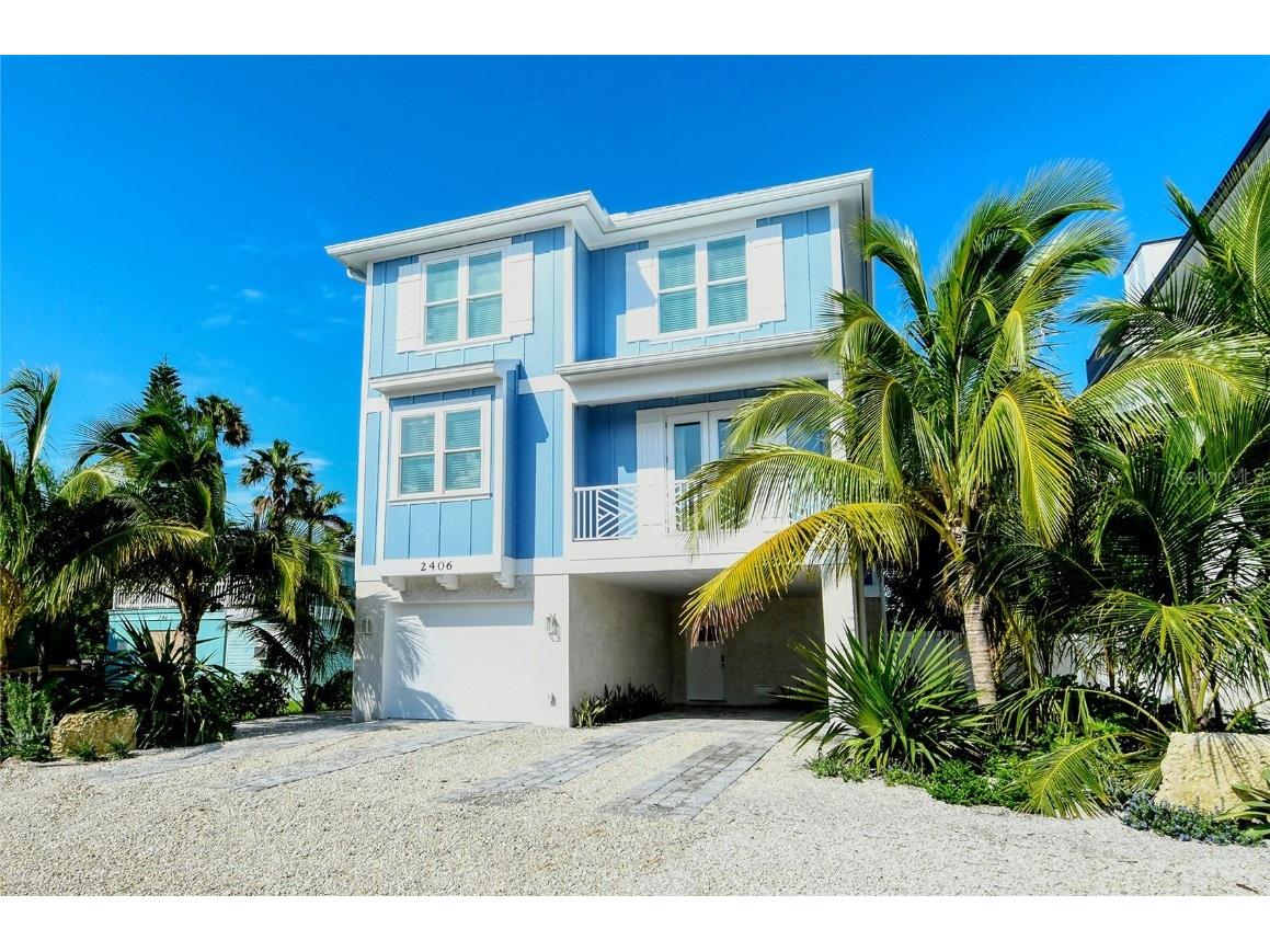 2406 Avenue C Bradenton Beach FL 34217 A4671874 image1