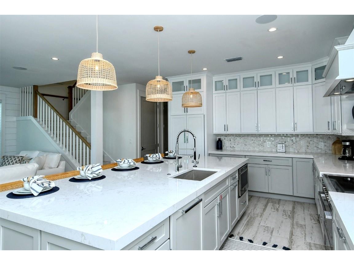 2406 Avenue C Bradenton Beach FL 34217 A4671874 image19