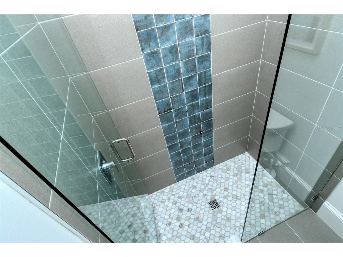 2406 Avenue C Bradenton Beach FL 34217 A4671874 image54