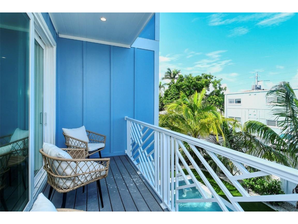 2406 Avenue C Bradenton Beach FL 34217 A4671874 image8