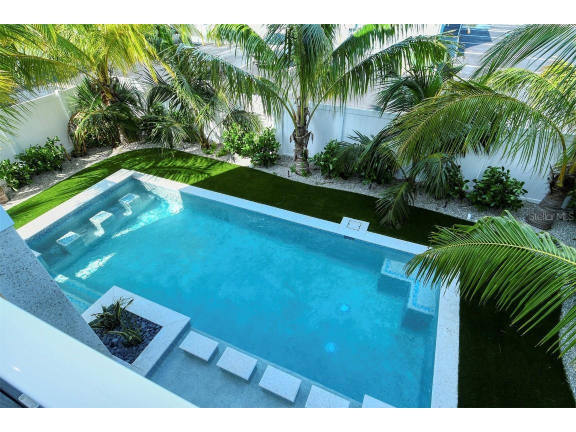 2406 Avenue C Bradenton Beach FL 34217 A4671874 image9