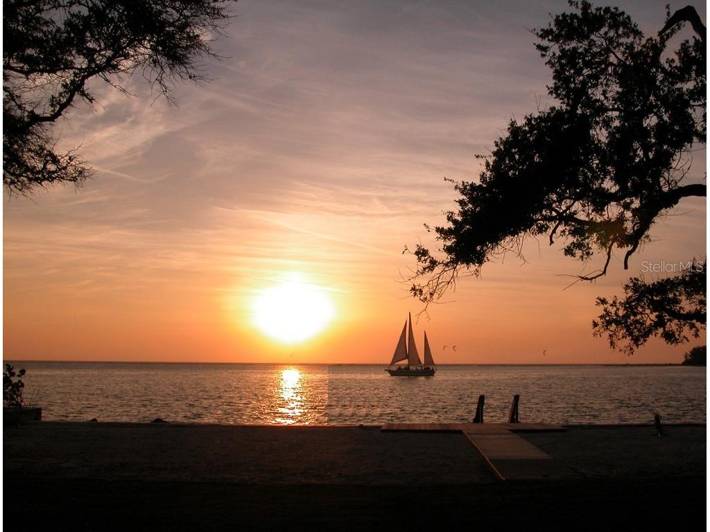 2406 Avenue C Bradenton Beach FL 34217 A4671874 image98