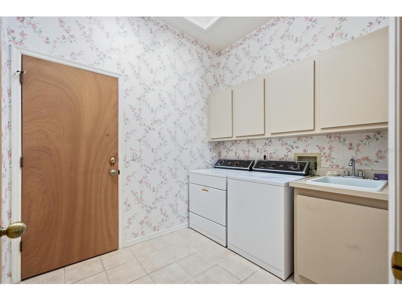 2406 Dana Drive Safety Harbor FL 34695 TB8478784 image44