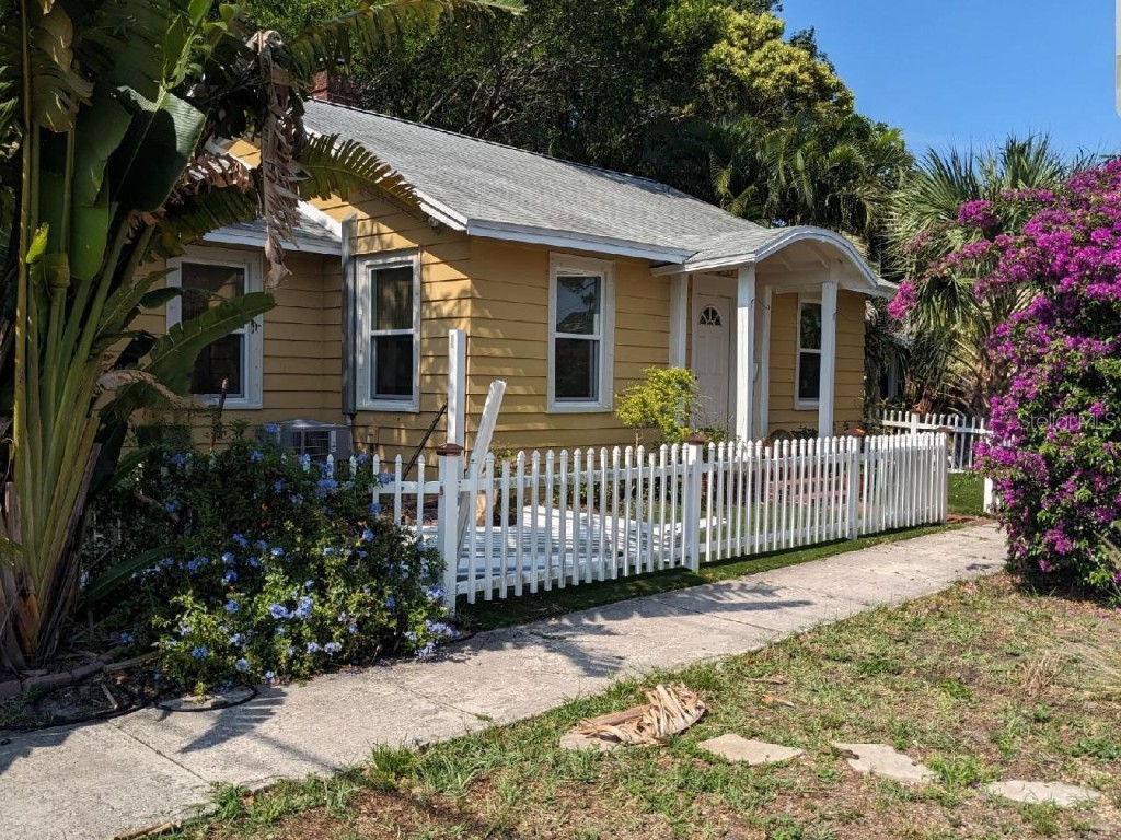 2406 Dartmouth Avenue N Saint Petersburg FL 33713 U8202764 image1