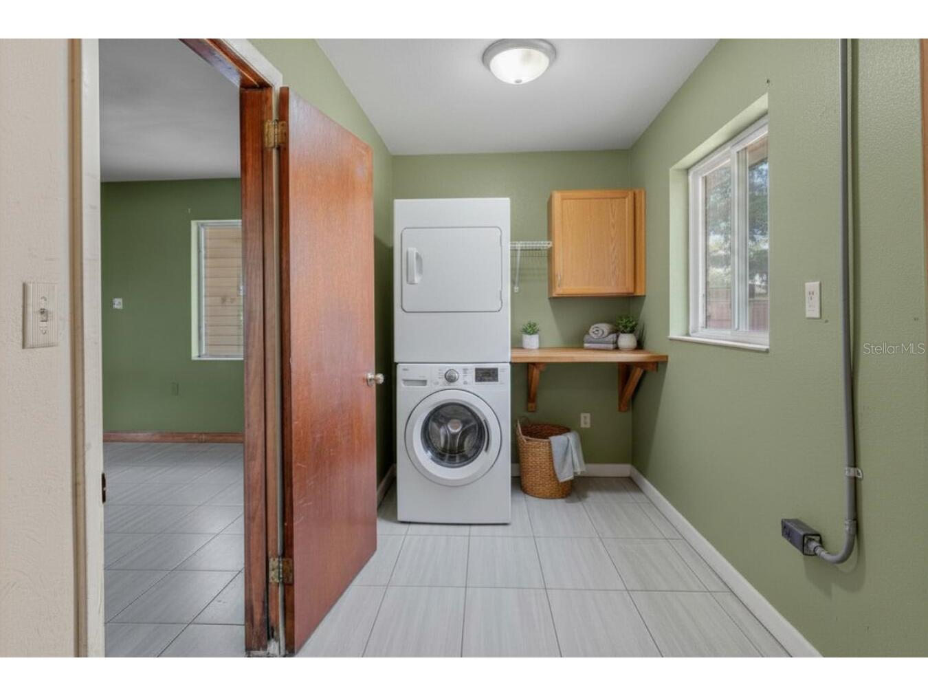 2406 Dellwood Drive Orlando FL 32806 O6420517 image27
