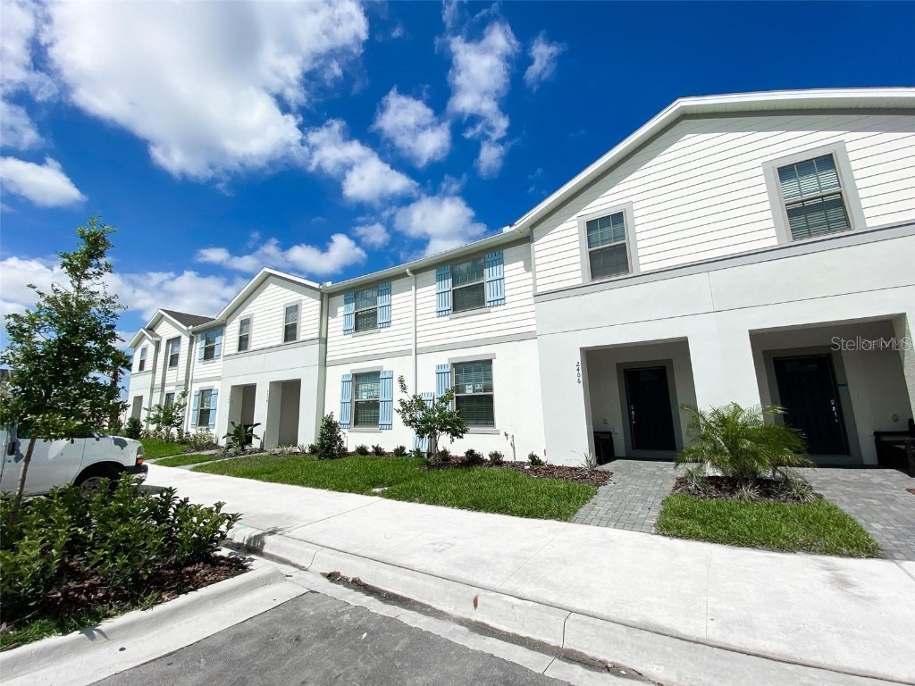2406 Dubai Street Kissimmee FL 34747 O6220810 image1